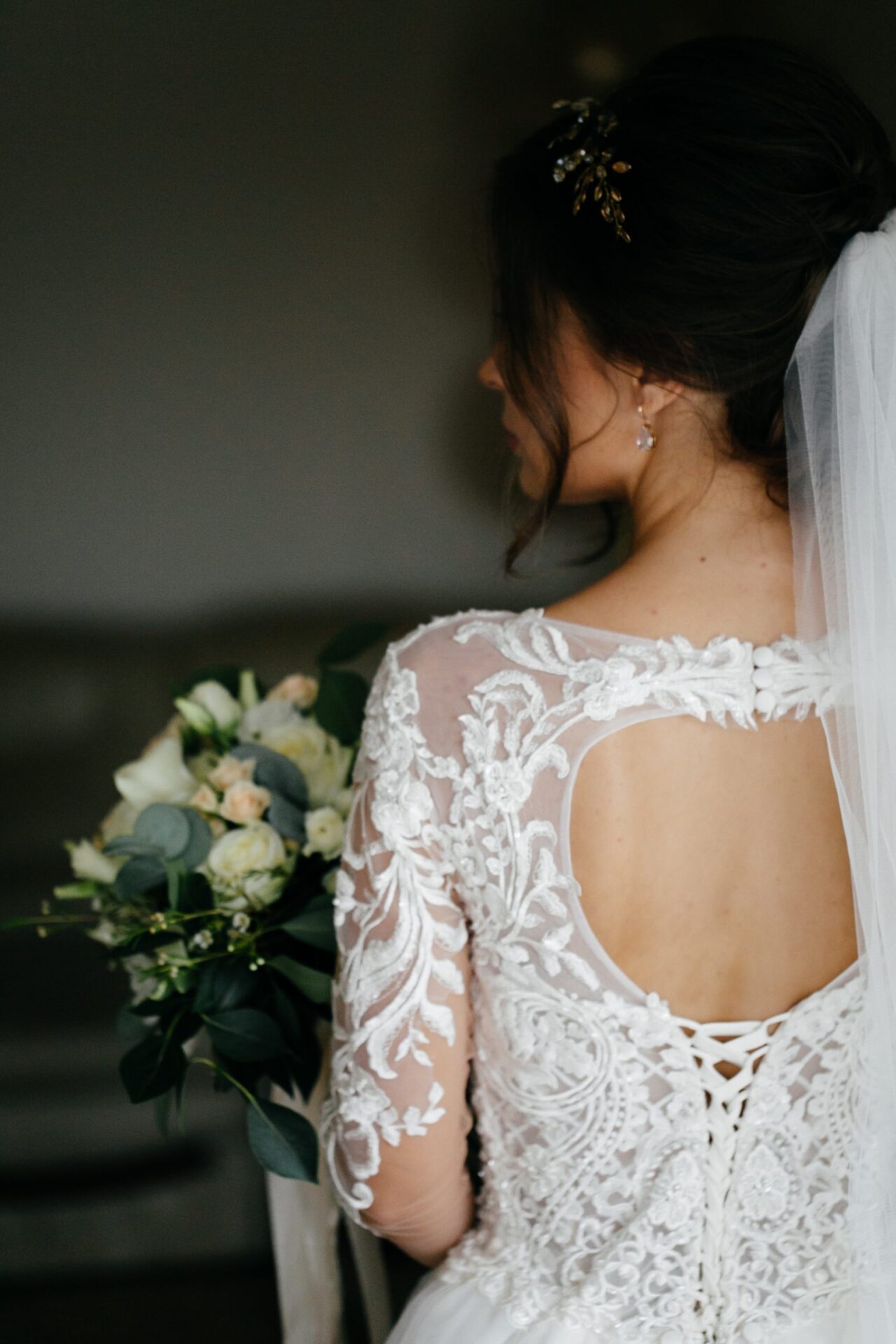 Wedding dress and bridal alterations for Clearwater Florida brides