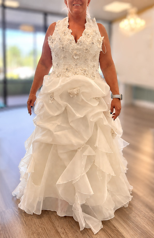 Wedding dress hemming at Studio Elsys serving Largo and Clearwater Florida